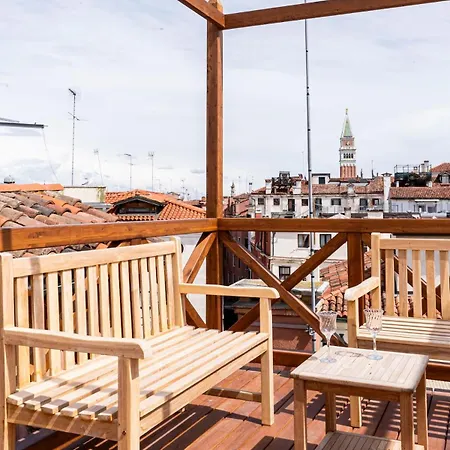 San Marco Terrace With Canal View דירה