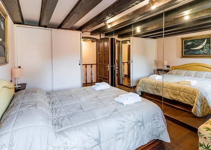 Apartment San Marco Terrace With Canal View Venice